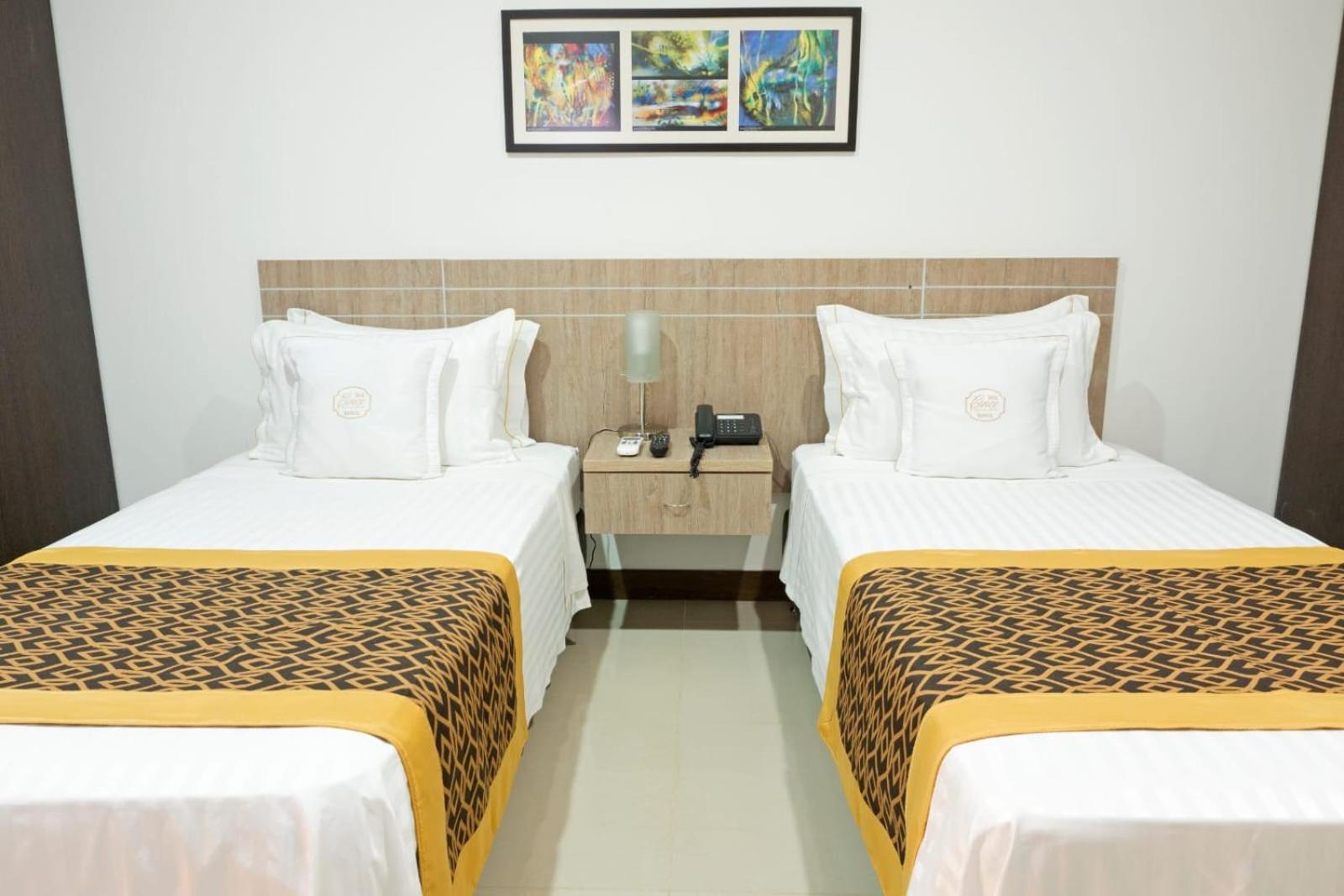 Hotel Cinco Montería Extérieur photo
